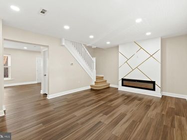 6826 15TH STREET, PHILADELPHIA, PA 19126