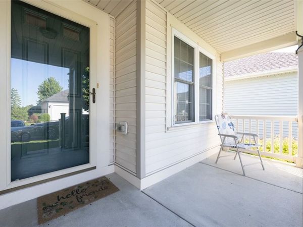3 Allie Lane , Hamburg, NY 14075