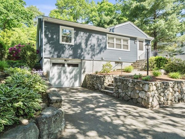 6 Shields St, Woburn, MA 01801