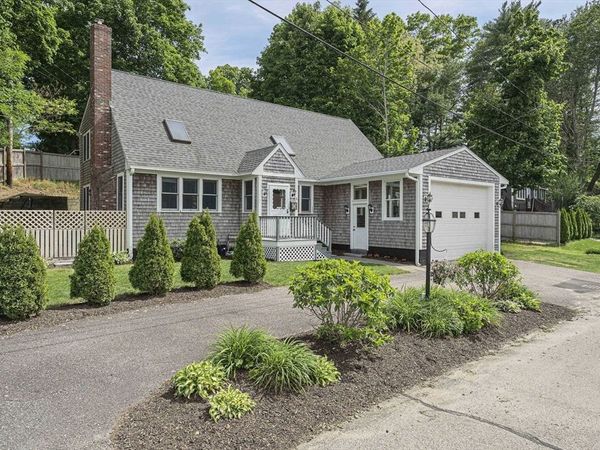 5 Margerie St, Plymouth, MA 02360