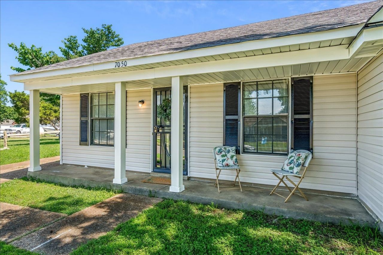 7050 Markim Dr, Memphis, TN 38133 Main Photo