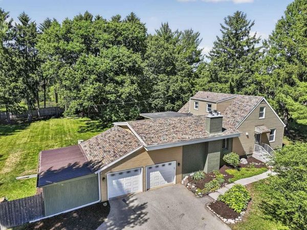 7072 Delview AVENUE, Delavan, WI 53115