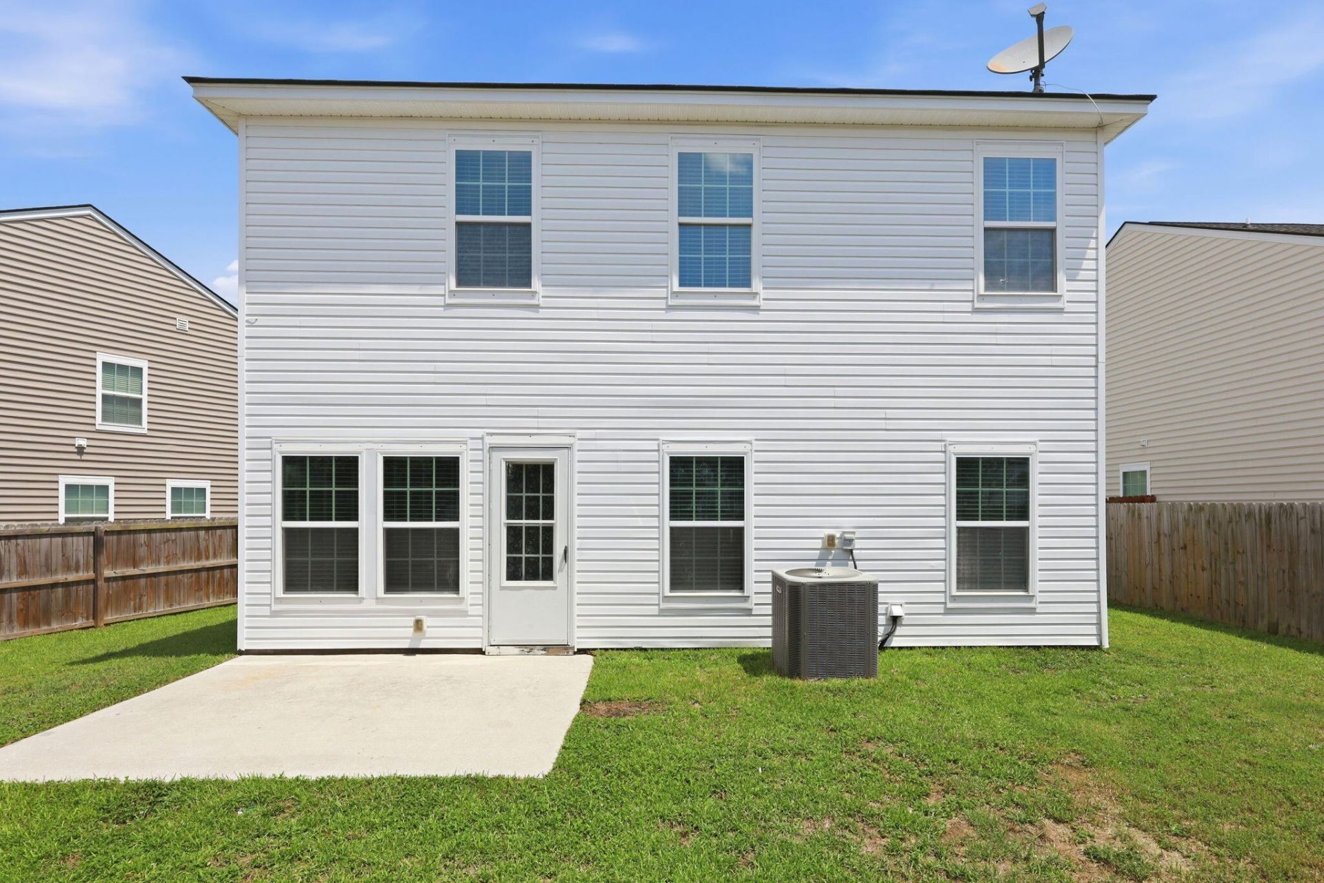 359 Bradley Bend Drive Photo 42