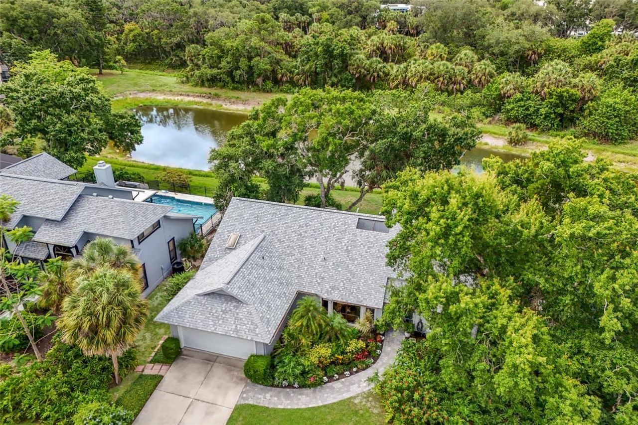 851 Faulkwood Court, Sarasota, FL 34232 Photo