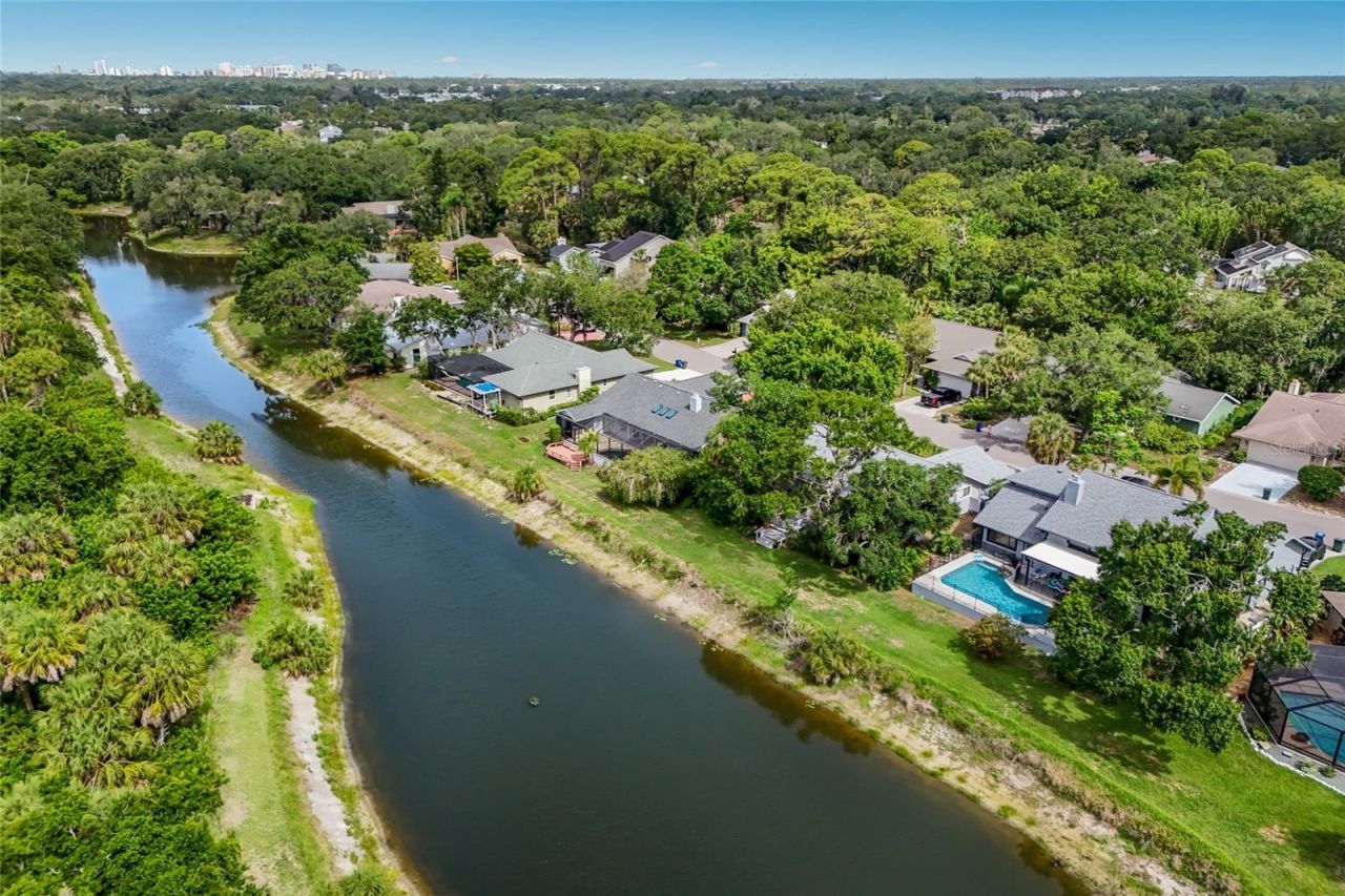 851 Faulkwood Court, Sarasota, FL 34232 Photo