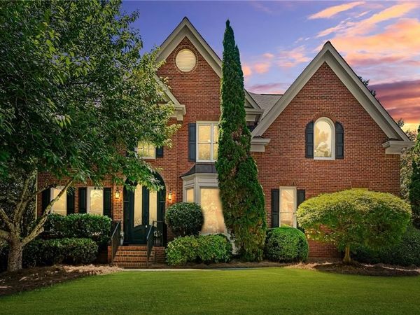 200 York Town Circle , Johns Creek, GA 30097