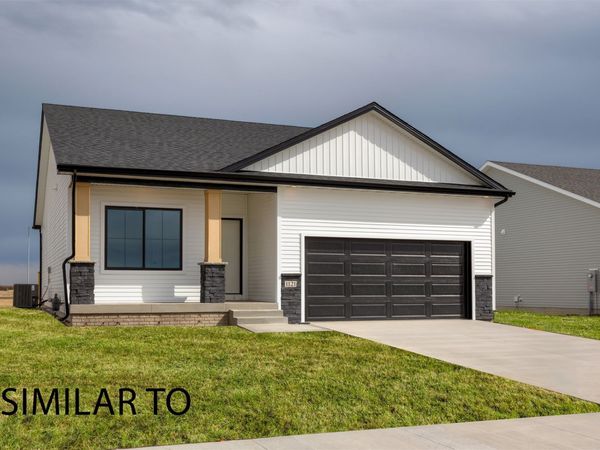 4416 NE 6th Street, Ankeny, IA 50021