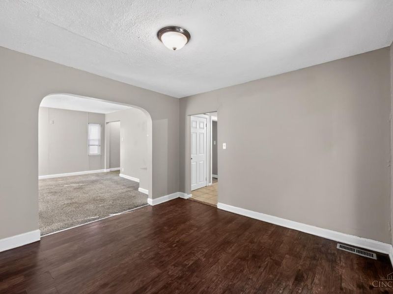2484 Montana Avenue, Cincinnati, OH 45211 Photo 11