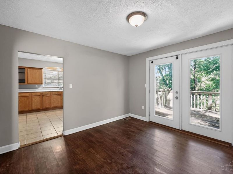 2484 Montana Avenue, Cincinnati, OH 45211 Photo 14