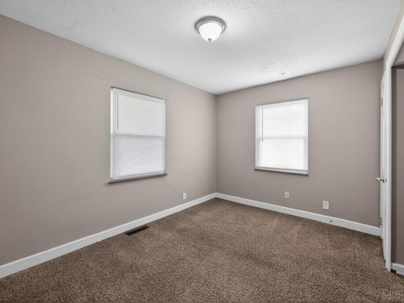 2484 Montana Avenue, Cincinnati, OH 45211 Photo 19