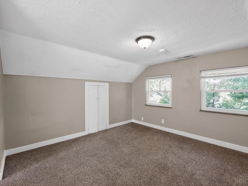 2484 Montana Avenue, Cincinnati, OH 45211 Photo 26