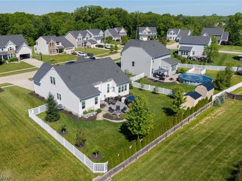 5648 Coverdale Way , Medina, OH 44256 Photo 2