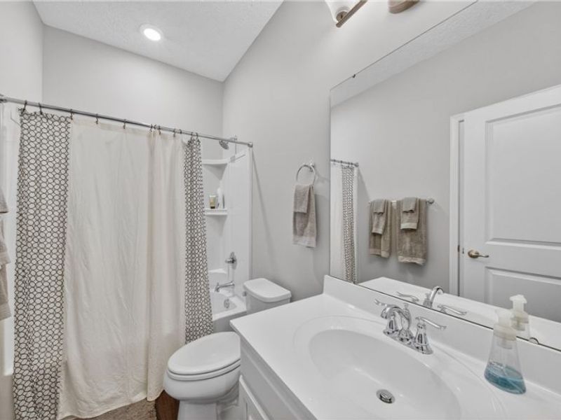 5648 Coverdale Way , Medina, OH 44256 Photo 25