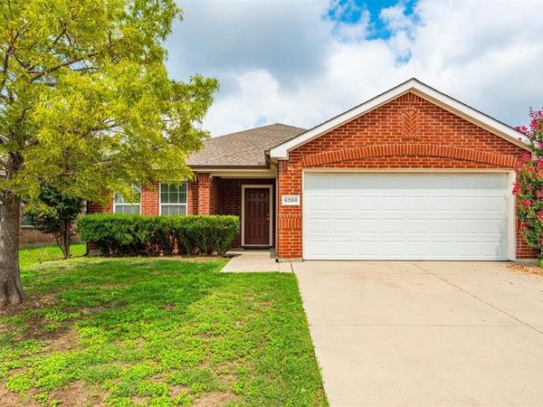 6260 Trinity Creek Drive , Fort Worth, TX 76179
