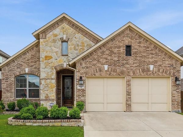 14821 Cedar Flat Way, Fort Worth, TX 76262