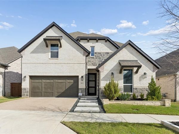 3613 Damsel Mackenzie Street, Lewisville, TX 75056