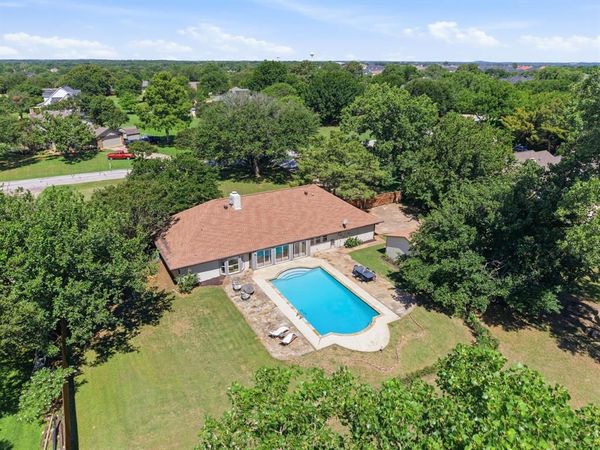 835 Cross Timbers Drive, Double Oak, TX 75077