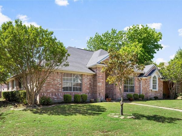 10609 Pineview Lane, Frisco, TX 75035