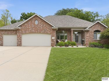 3011 N 160th Avenue, Omaha, NE 68116