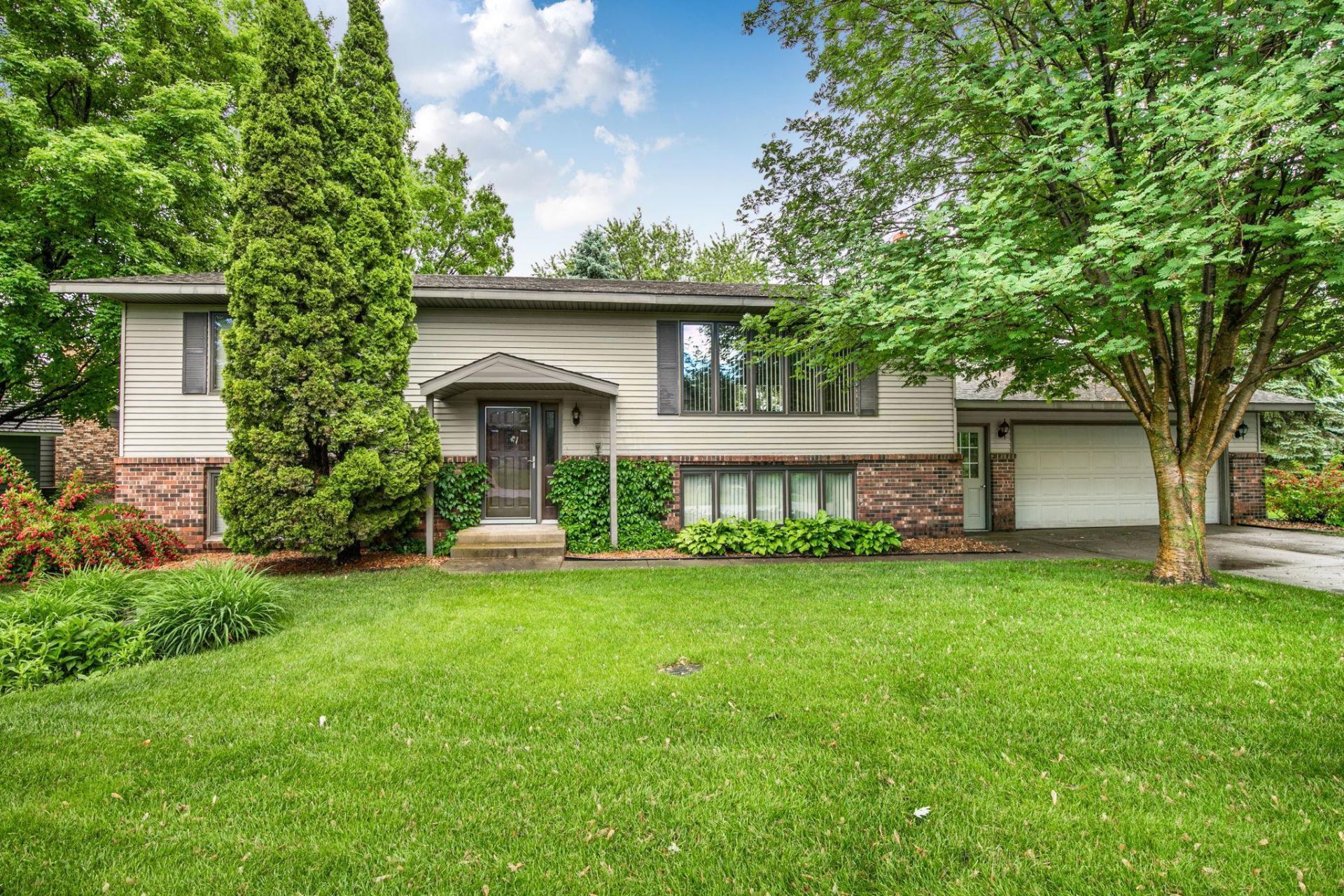 17336 Floral View Court , Cold Spring, MN 56320