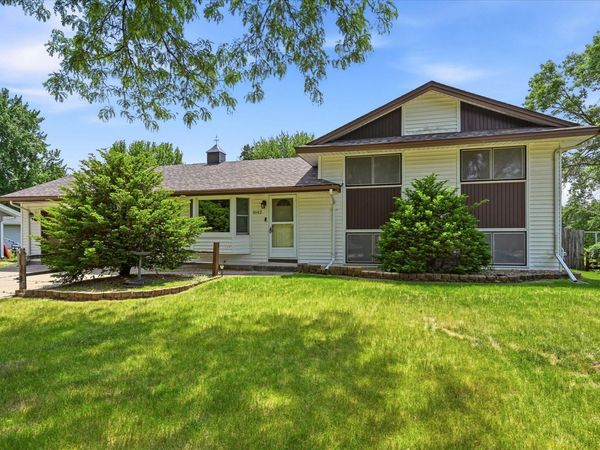 8142 Homestead Avenue S, Cottage Grove, MN 55016
