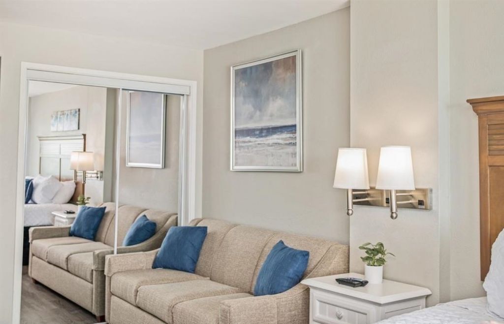 2401 S Ocean Blvd. Photo 17