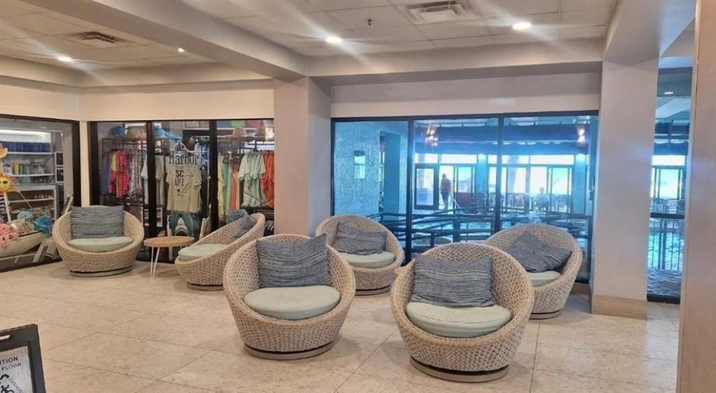 2401 S Ocean Blvd. Photo 33
