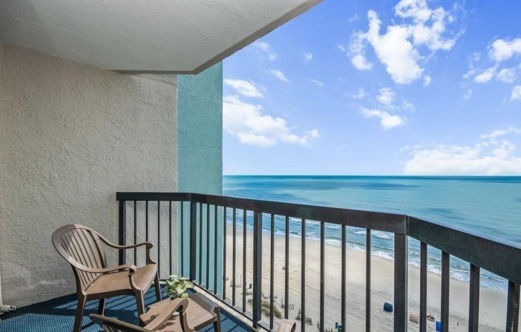 2401 S Ocean Blvd. Photo 4