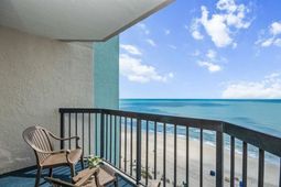 2401 S Ocean Blvd. photo 4