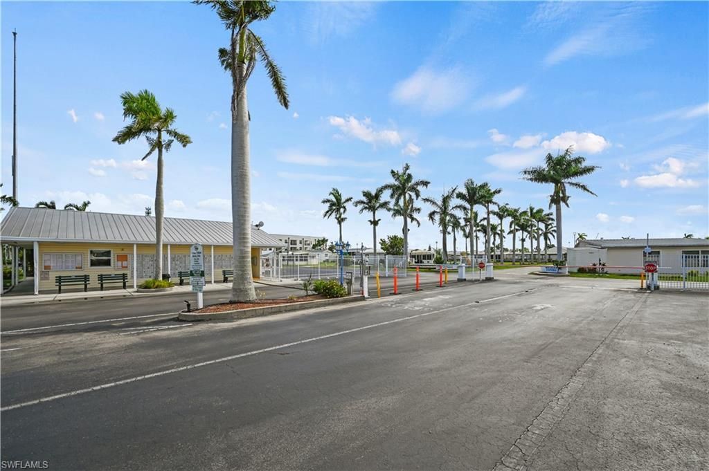 11641 Cardiff Dr , Fort Myers, FL 33908 Photo