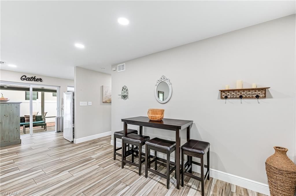 668 97th Ave N, Naples, FL 34108 Photo