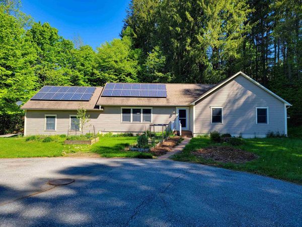 58 Tuckaway Lane, Northfield, VT 05663