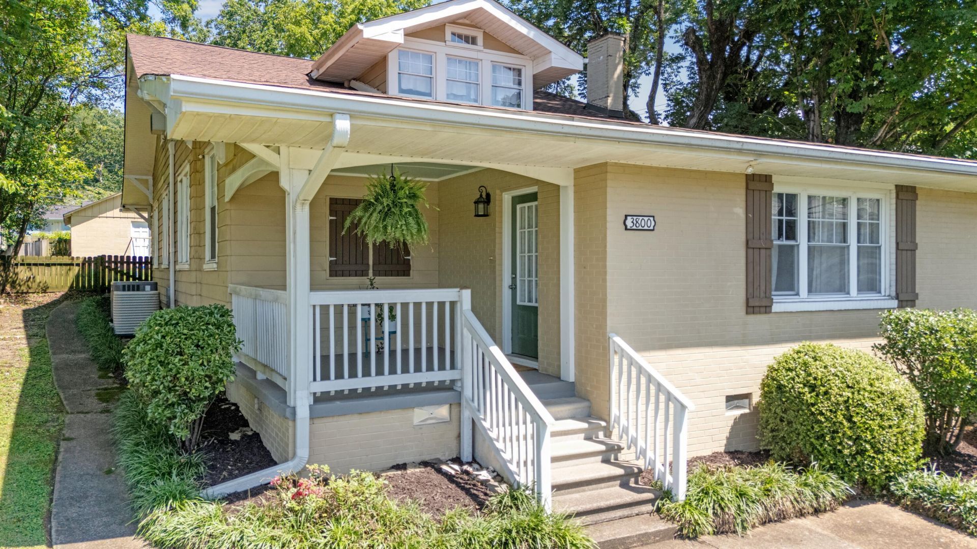 3800 Redding Road, Chattanooga, TN 37415 Main Photo