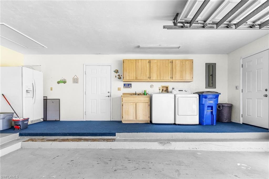 2805 8th Ave , Saint James City, FL 33956 Photo