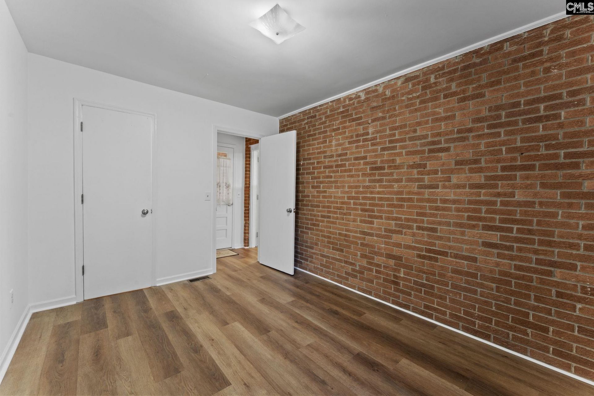 1115 Gardendale Drive  Photo 36