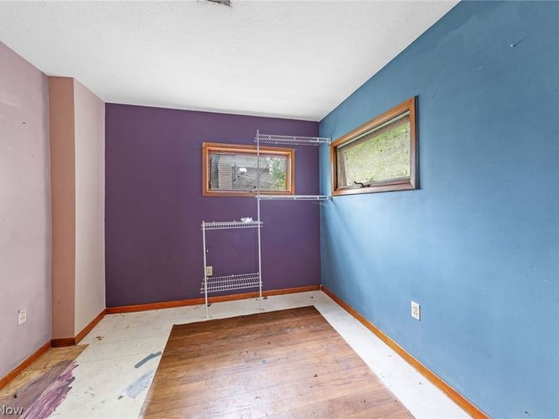 70 W 5th Street , Berea, OH 44017 Photo 10