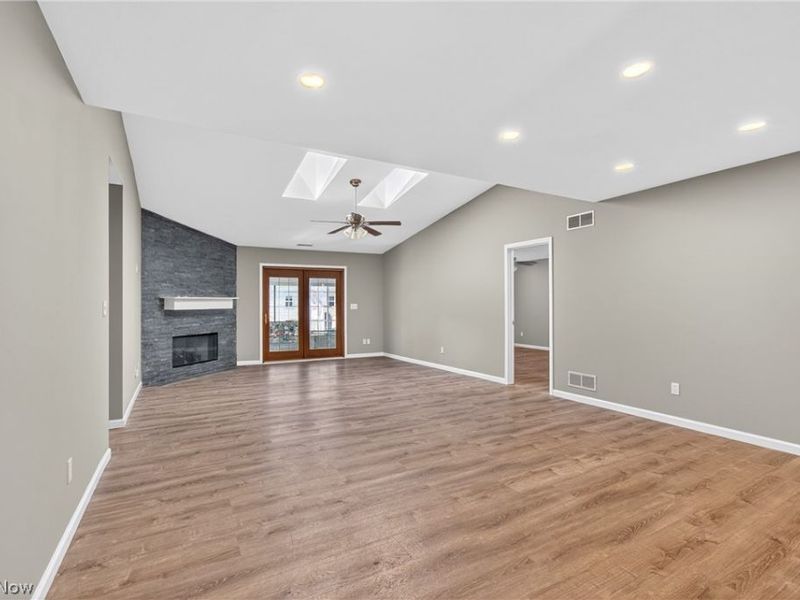139 Mulberry Lane , Munroe Falls, OH 44262 Photo 3