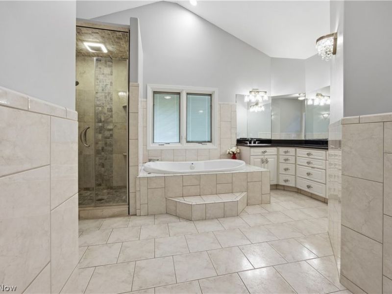 11565 Robin Wood Lane, Chagrin Falls, OH 44023 Photo 18