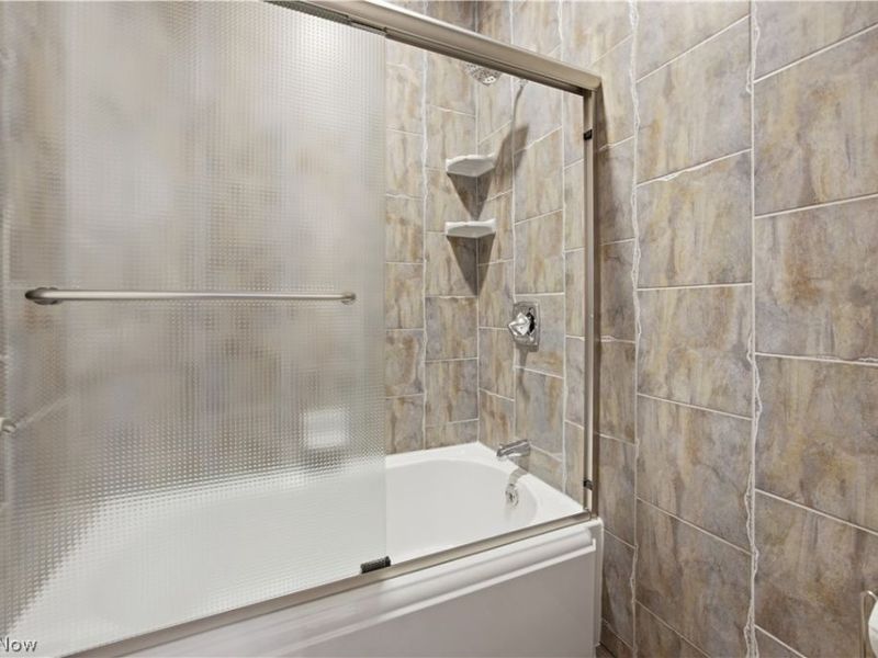 11565 Robin Wood Lane, Chagrin Falls, OH 44023 Photo 23