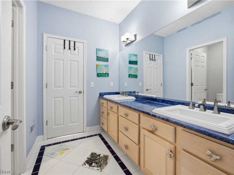 11565 Robin Wood Lane, Chagrin Falls, OH 44023 Photo 25