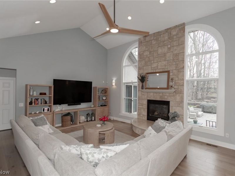11565 Robin Wood Lane , Chagrin Falls, OH 44023 Photo 5