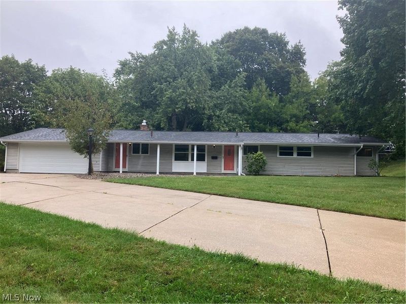 1201 Woodrow Street NW, North Canton, OH 44720 Photo 1