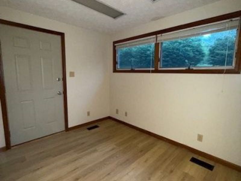 1201 Woodrow Street NW, North Canton, OH 44720 Photo 4