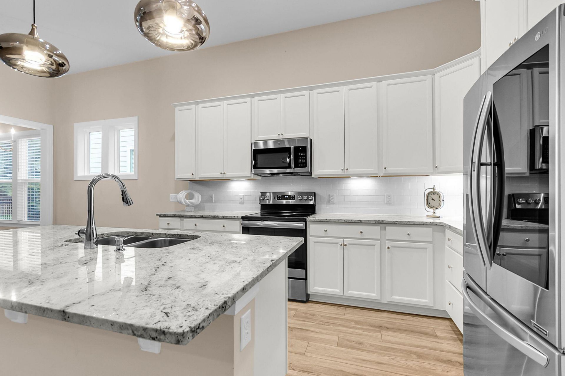 5078 Song Sparrow Way Photo 9