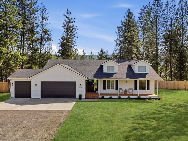 6236 Pearson Dr, Nine Mile Falls, WA 99026