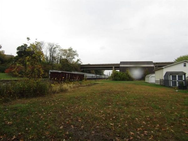 203 E Madison Ave , New Castle, PA 16102