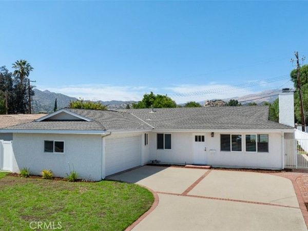 21713 San Jose Street, Chatsworth, CA 91311