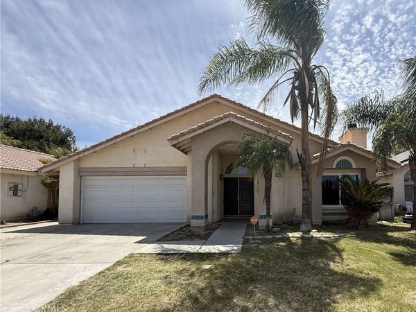 1084 E Evans Street , San Jacinto, CA 92583