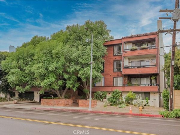 4425 Whitsett , Studio City, CA 91604