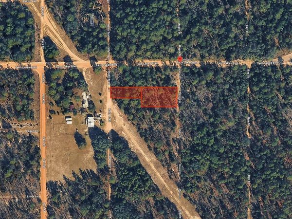 145 Maple Street, Interlachen, FL 32148